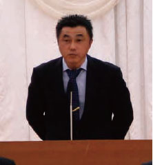 挨拶をする宮田部会長